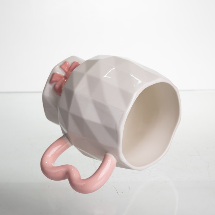 Чашка порцелянова на ніжці 400 (мл) оригінальна кружка на подарунок чашка для чаю та кави Рожевий FM-39C (23296)