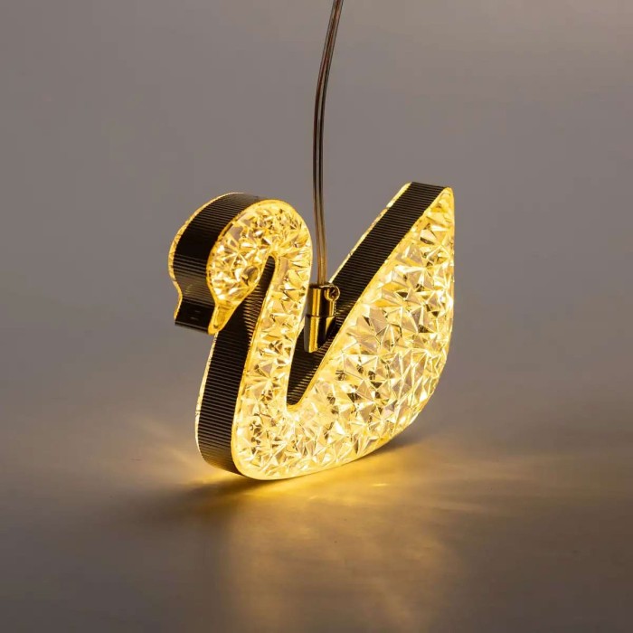 Гірлянда штора з фігурками Сваровскі 3 метри 6 ламп тепле жовте світло 6L3MSWA (14024)